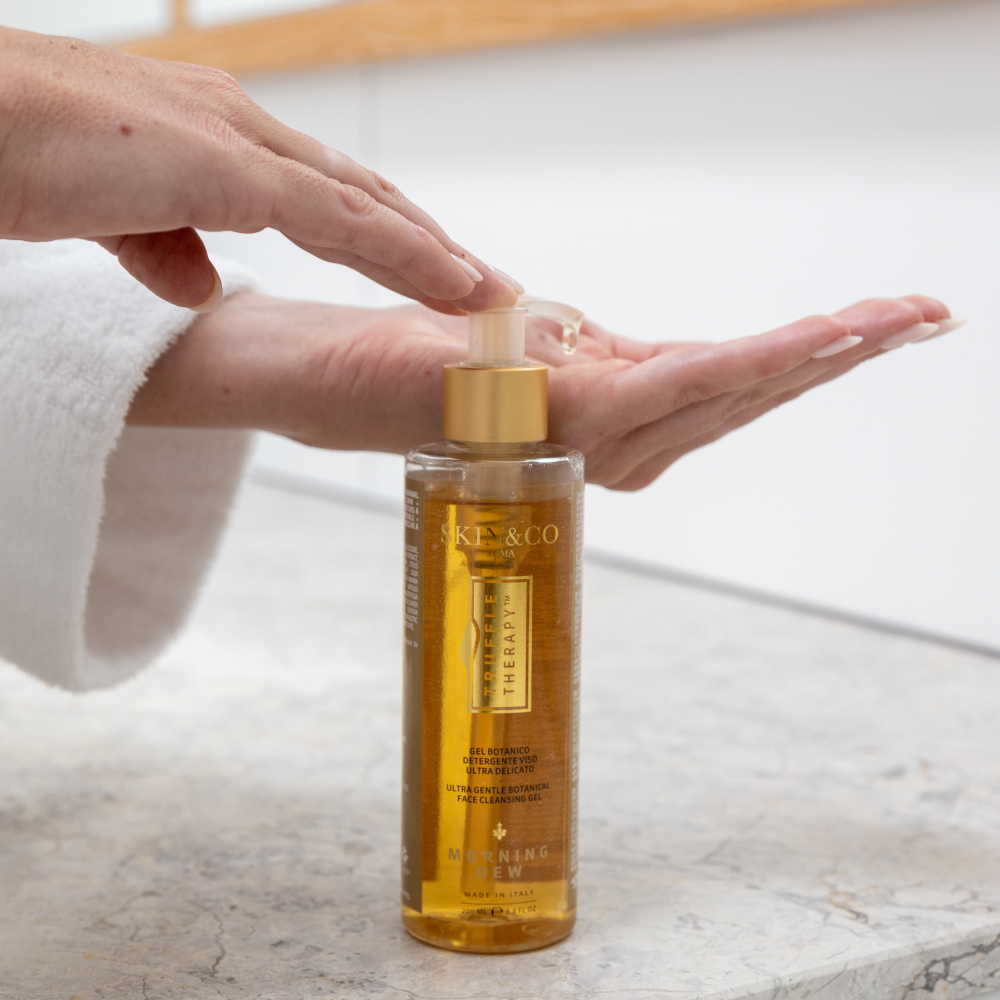 Skin & Co Truffle Therapy Morning Dew Cleansing Gel